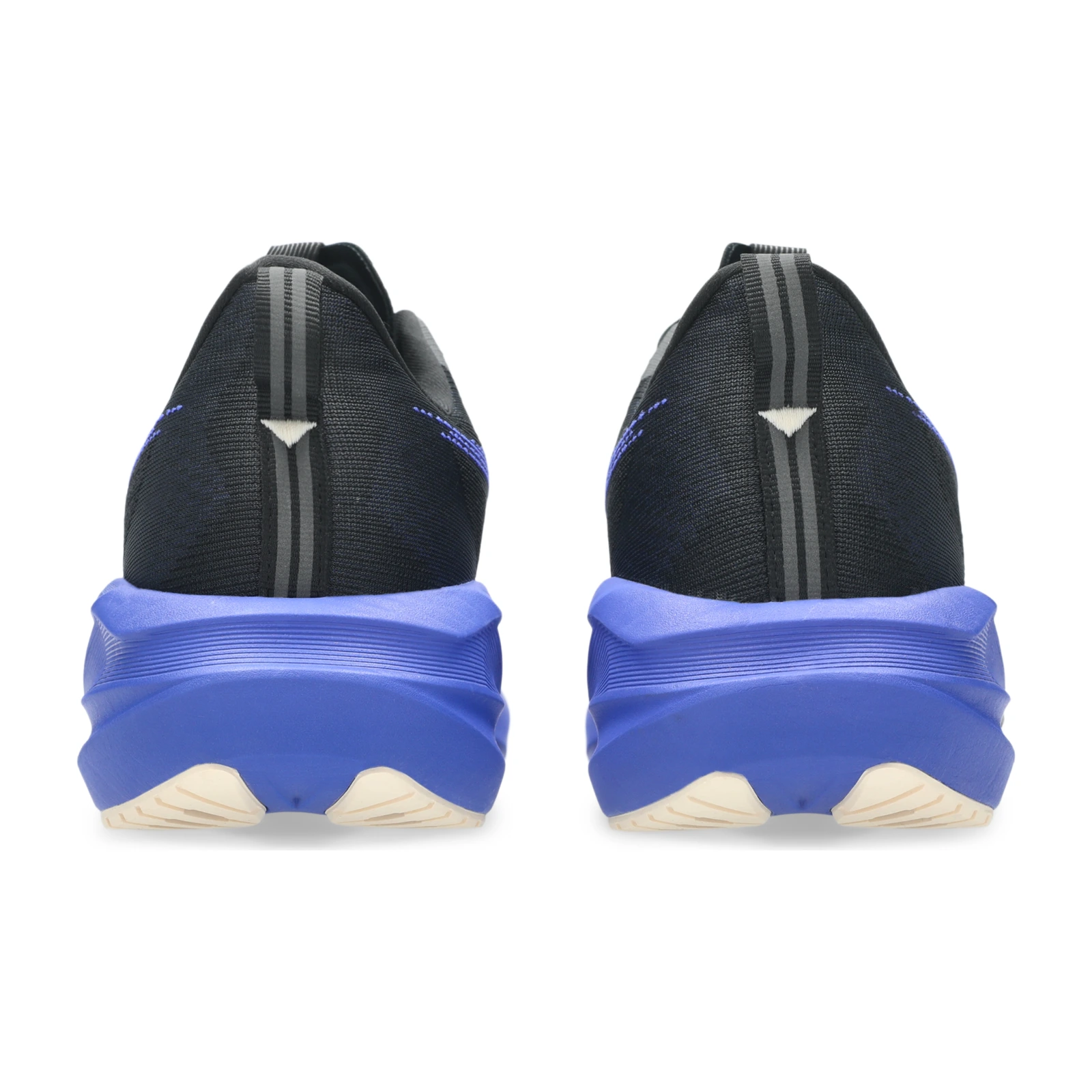 ASICS Novablast 5 - Black Cobalt ASICS Novablast 5 - Black Cobalt
