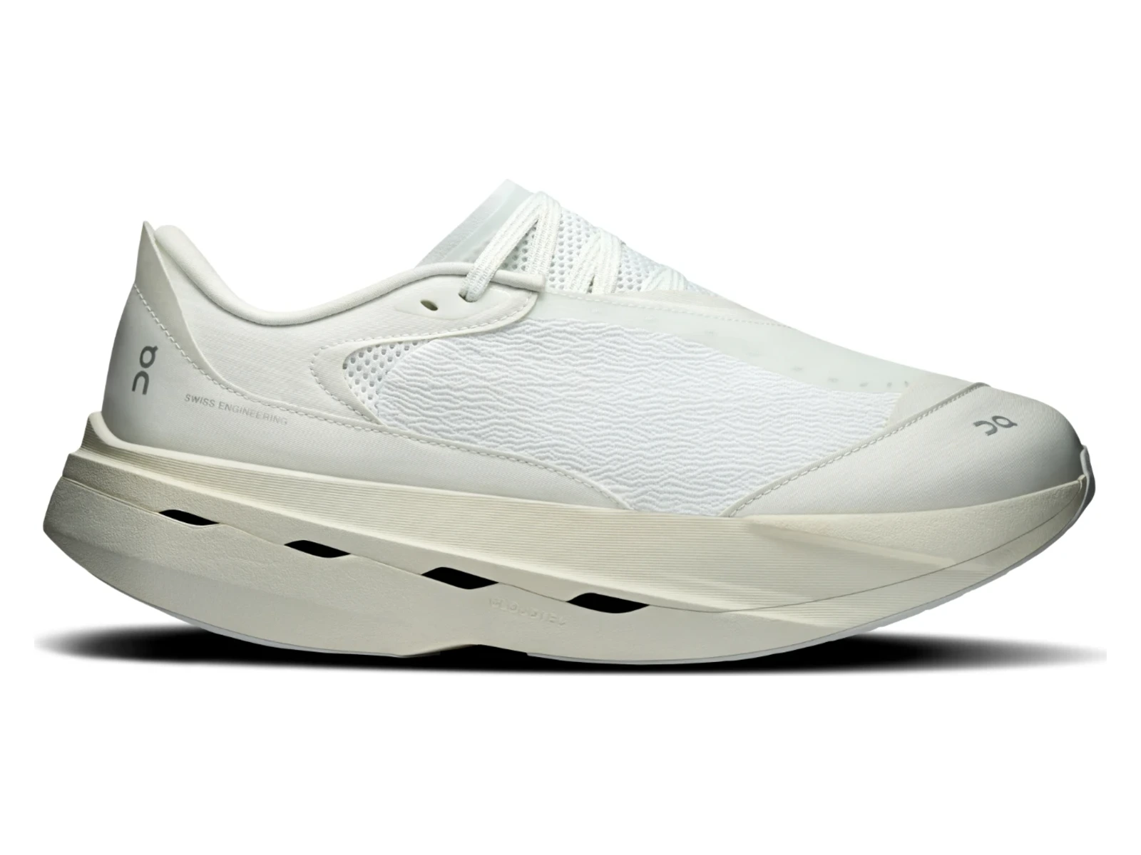 נעלי און קלאוד On Cloudboom Volt PAF White Gale